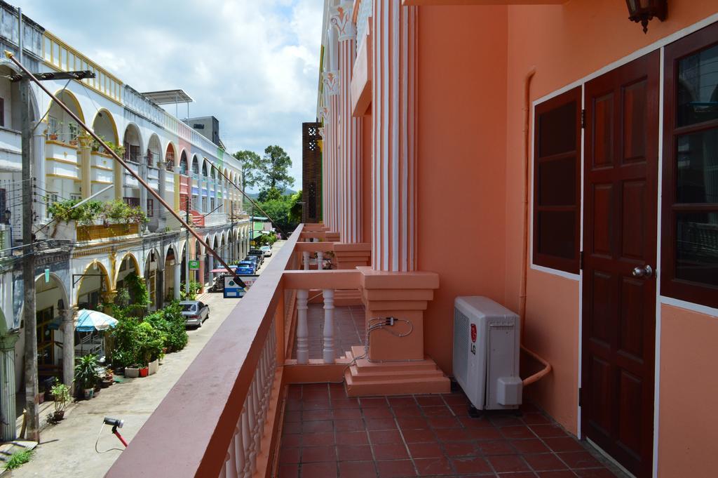 La Paillote Guest House Rayong Quarto foto
